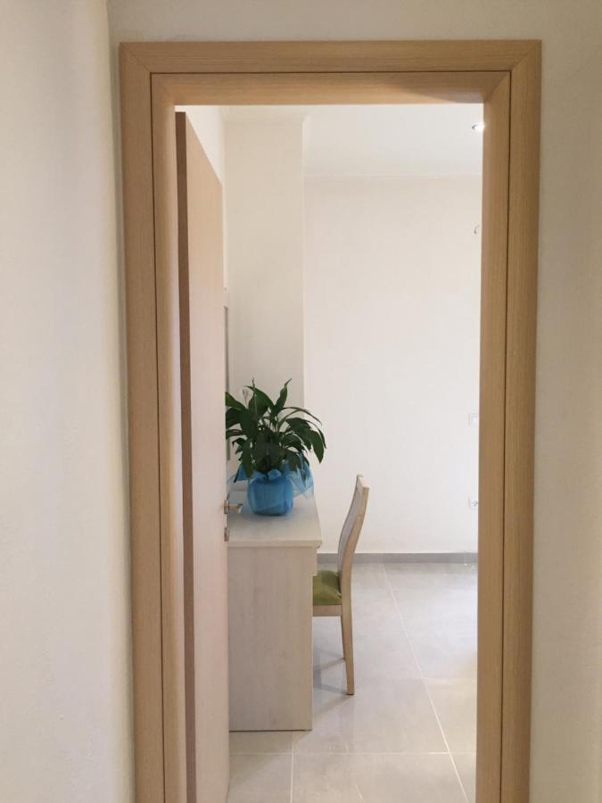 The Central Suites Kassiopi Dış mekan fotoğraf