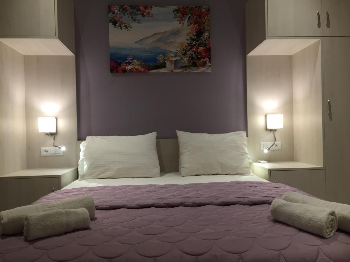 The Central Suites Kassiopi Dış mekan fotoğraf
