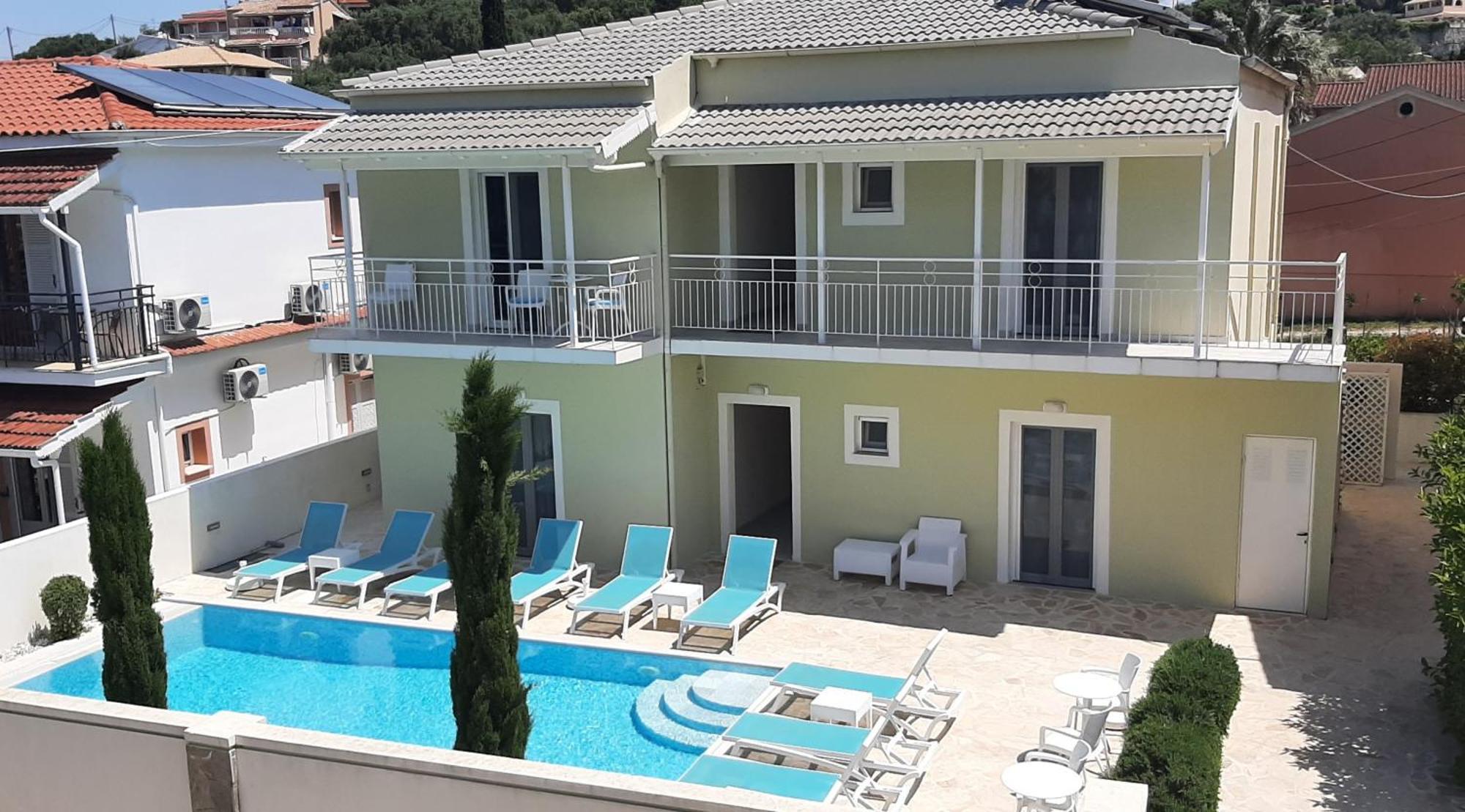 The Central Suites Kassiopi Dış mekan fotoğraf